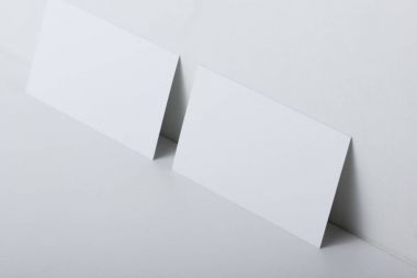 Renkli arka planda kartvizitler. Düz Yat. metin için boşluk kopyala