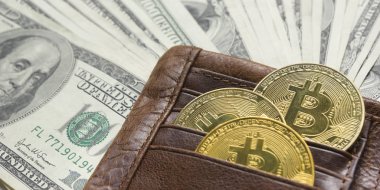 Bitcoin altın para. Kripto para birimi konsepti. Sanal para birimi arkaplanı.