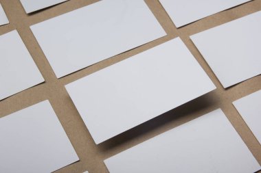 Renkli arka planda kartvizitler. Düz Yat. metin için boşluk kopyala