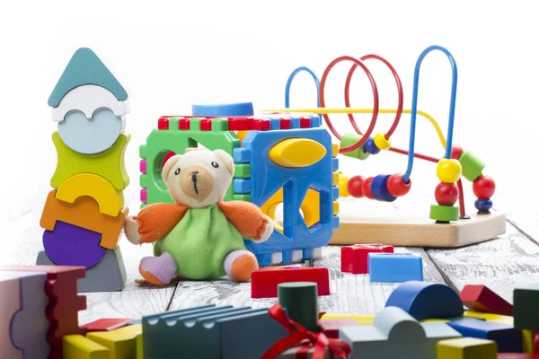 Набор детских игрушек на белом фоне — стоковое фото