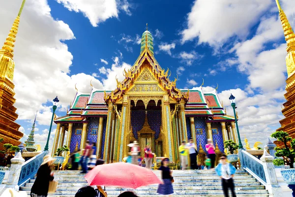 Călătorii exotice și aventuri .Thailanda excursie. Buddha și repere — Fotografie, imagine de stoc