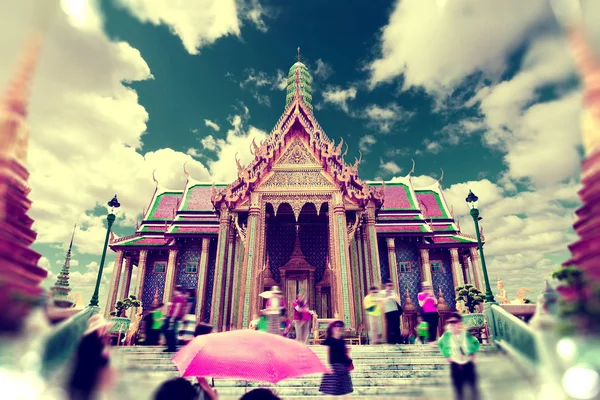 Viajes y aventuras exóticas. Viaje a Tailandia. Buda y monumentos —  Fotos de Stock