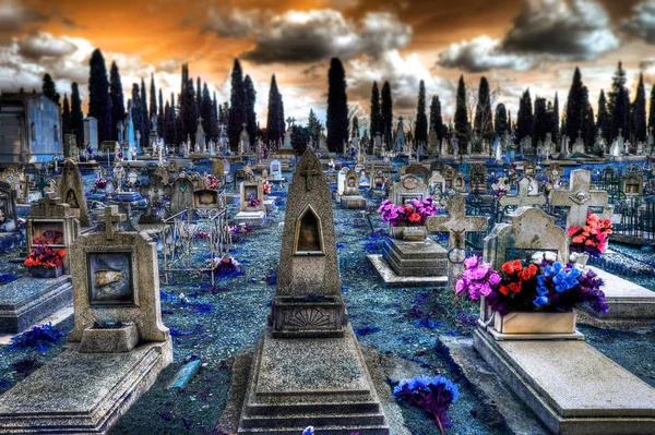 Cimitero e religione cristiana . — Foto Stock