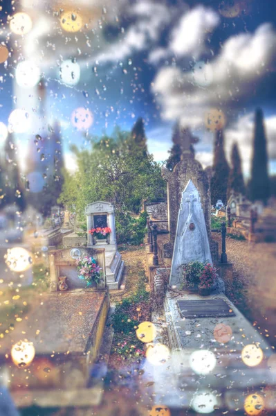 Detalhe do cemitério e da lápide — Fotografia de Stock