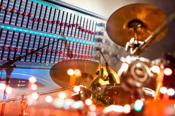 Musikinstrument och music.recording av trummor — Stockfoto