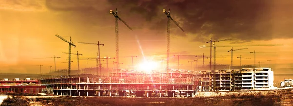 Cranes and building construction — Stock Photo, Image