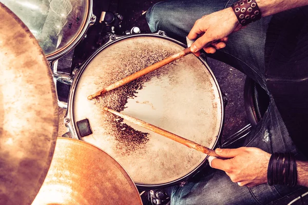 Tocando tambor e concerto concept.Live fundo da música — Fotografia de Stock