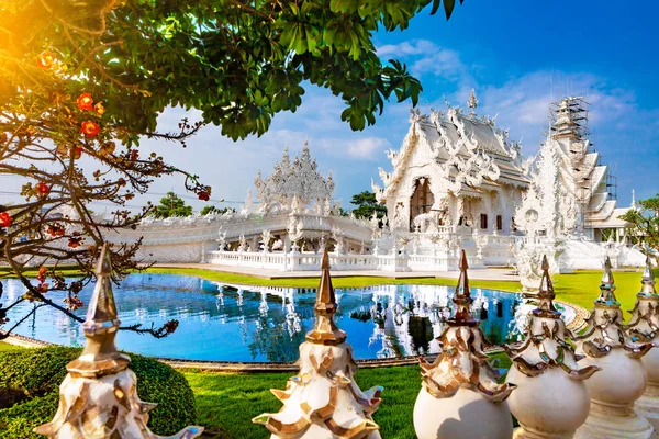 Templul alb din Chiang Rai — Fotografie, imagine de stoc