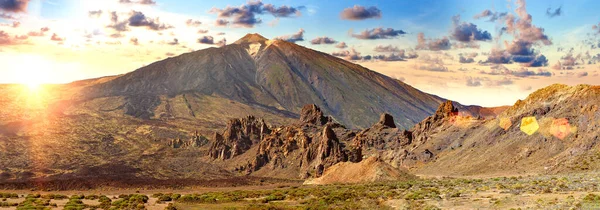 Vulkan Teide Med Llano Ucanca Desert Panorama Färgglada Natursköna Landskap — Stockfoto