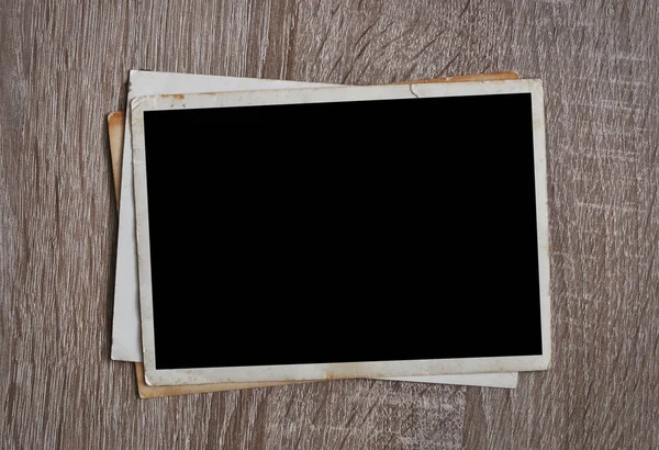 Bir tabloda boş fotoğraf