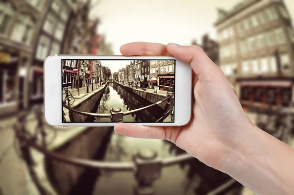 Bir telefon ile Amsterdam fotoğraf çekme