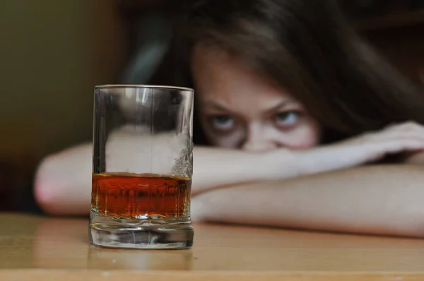 女性アルコール中毒 — ストック写真