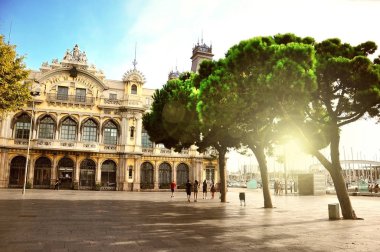 Bağlantı noktası de Barcelona tarihi bina