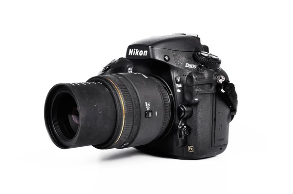 Chlumcany, plzen, 5. Mai 2015: Nikon d800 mit Sigma-Linse — Stockfoto