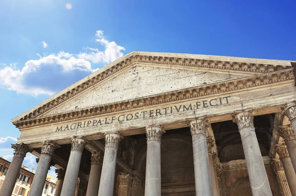 ROMA, ITALIA, 9 LUGLIO 2016: Pantheon a Roma — Foto Stock