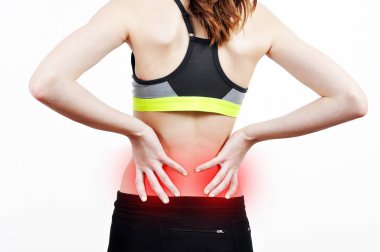 Bir sırt ağrısı olan kız