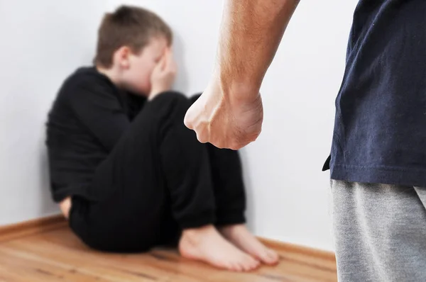 Concepto de violencia doméstica — Foto de Stock