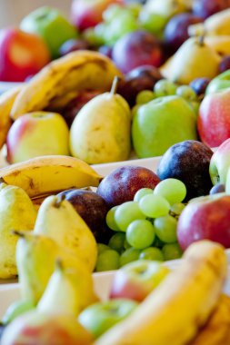 bir sürü farklı meyve