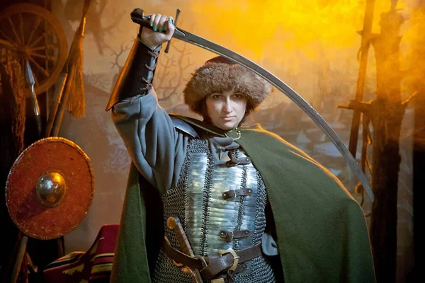 kadın savaşçı zırh