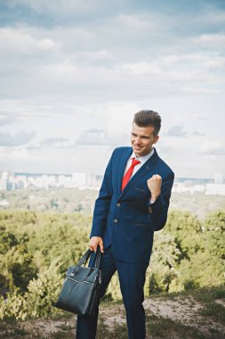 çok memnun işadamı