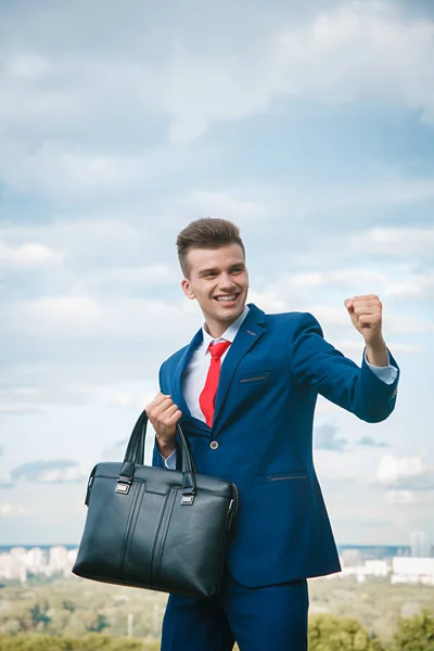 Mycket nöjd affärsman — Stockfoto