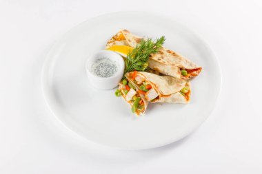 Pita ekmeği dolgulu