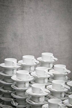 Çay bardak yığını