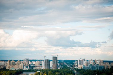 Muhteşem modern Kiev, sol yaka, Darnytskyi bölgesi.