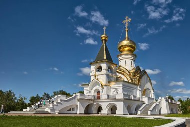     Serafima Serafima Sarovsky'nın tapınağı 