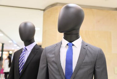 mağaza vitrin modeli 