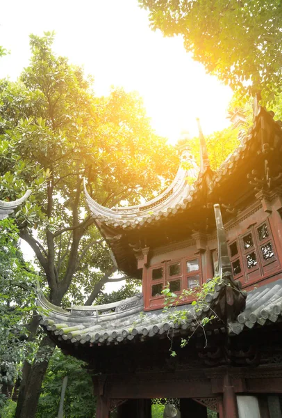 Antika kinesiska byggnaden — Stockfoto