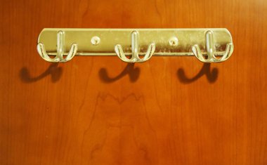 metal askı işareti