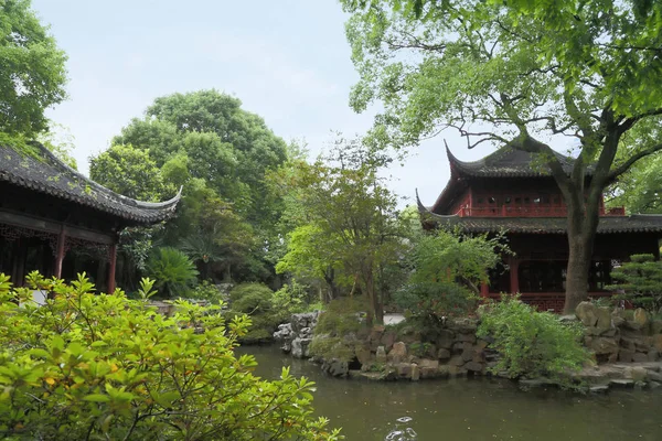 Antikes chinesisches Gebäude — Stockfoto