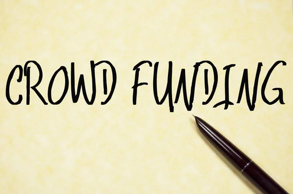 Crowdfunding texto escribir en papel —  Fotos de Stock