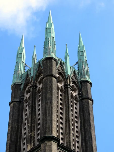 Toronto Metropolitan United Church parte superior da torre 2016 — Fotografia de Stock