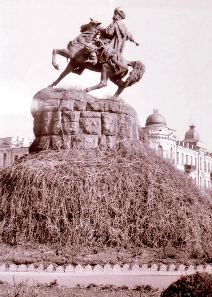 Kiev Bogdan Khmelnitsky Monument Mai 1964 — Photo