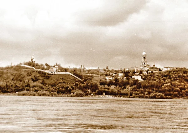 Kiev Pechersk Lavra sobre Dnieper Mayo 1964 —  Fotos de Stock