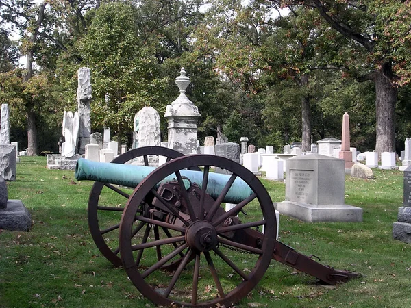 Arlington mezarlığı top mezar taşı 2004 — Stok fotoğraf