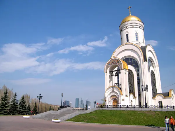 Eglise de Moscou sur la colline Poklonnaya Mai 2011 — Photo