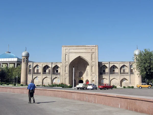 Tashkent Almazar Madrassah Septiembre 2007 —  Fotos de Stock