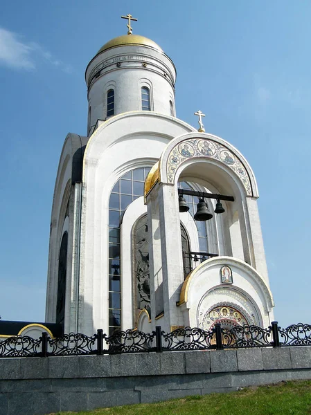 Moscow beautiful St George Church May 2011 — Stock Photo, Image