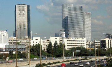 Tel Aviv Azrieli Towers La Guardia dan 2009 köprü