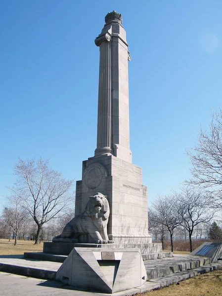 Toronto Lake Lion Monument 2010 — Stock Photo, Image