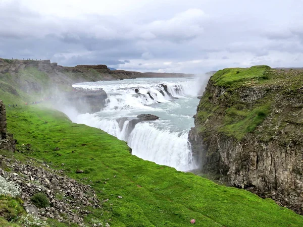 Islândia a vista da cachoeira Gullfoss 2017 — Fotografia de Stock