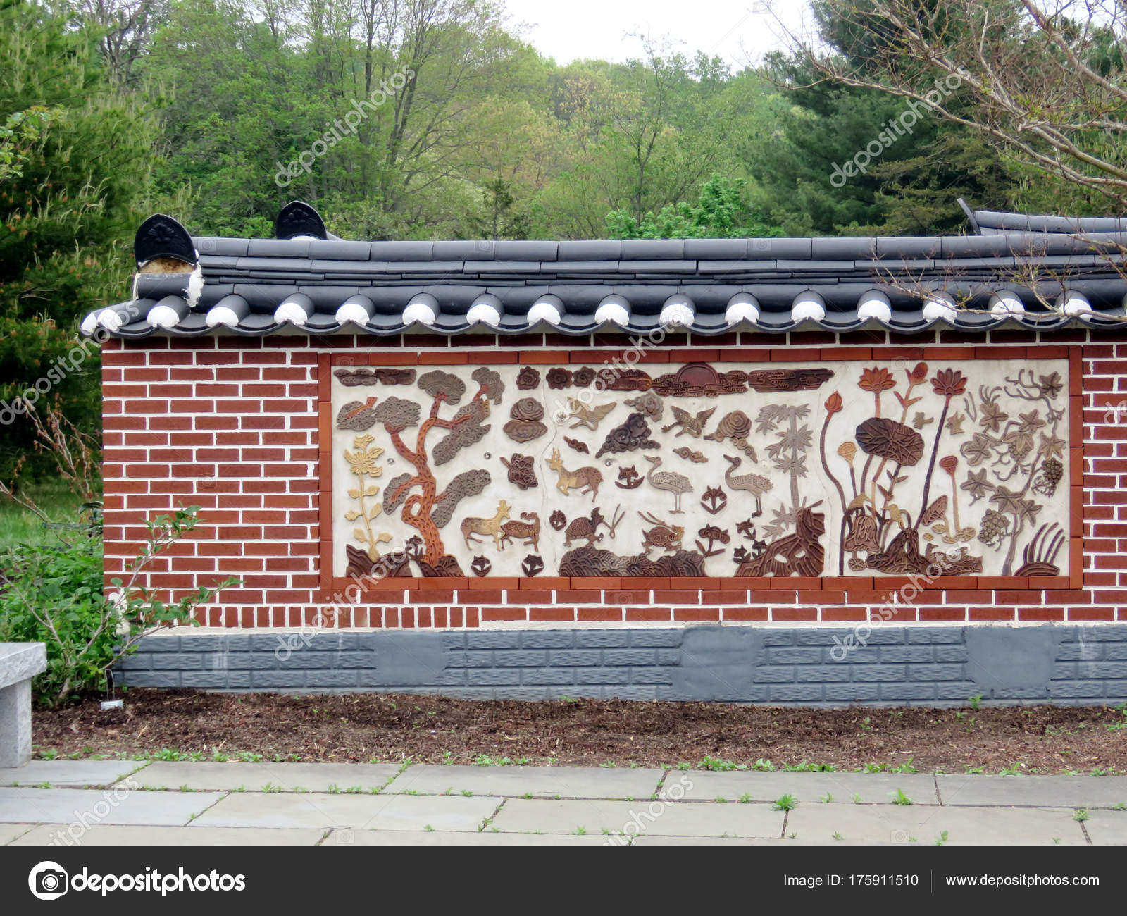 Vienna Korean Bell Garden Decorated Wall 2016 Stock Editorial