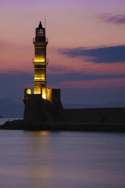 ハニア クレタ島の港の灯台 — ストック写真