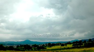 zaman atlamalı bulutlarda