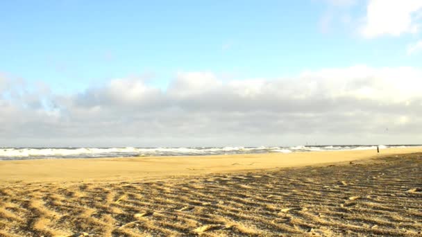 Plaży nad Morzem Bałtyckim w Ustka, Polska — Wideo stockowe