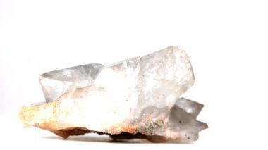 Kuvars dönüş tablo