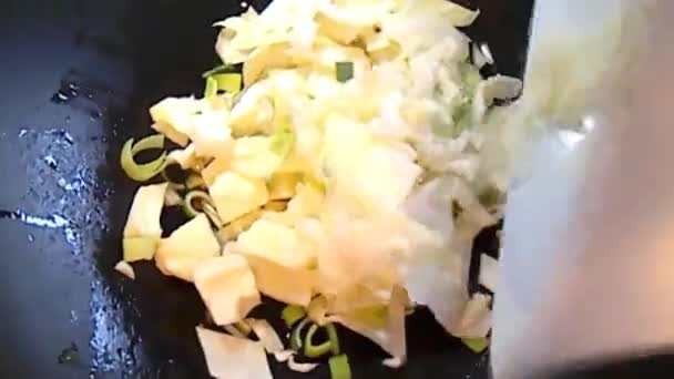 White Cabbage Chinese Wok Preparing — Stock Video